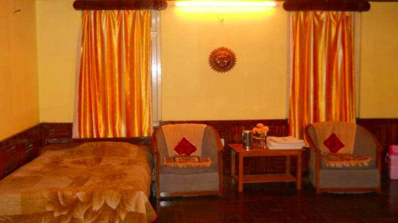 Tip Top Gujarati House Hotel Gangtok Ngoại thất bức ảnh